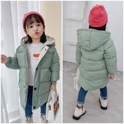 フード付きジャケット キッズ 子供服 ジュニア アウター 中綿入り ダウン風 ジップアップ ロング丈 ミディアム丈 膝丈 スナップボタン ジャンパー ブルゾン 単色 おしゃれ 無地 暖かい 冬 シンプル カジュアル バイカラー きれいめ 男の子 女の子 オフホワイト レッド グリーン ブラック ブルー