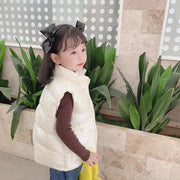 ベスト キッズ 子供用 男の子 女の子 アウター ダウン風 前開き ふわふわ あったか 暖かい 防寒 ポケット付き ファスナー カジュアル シンプル