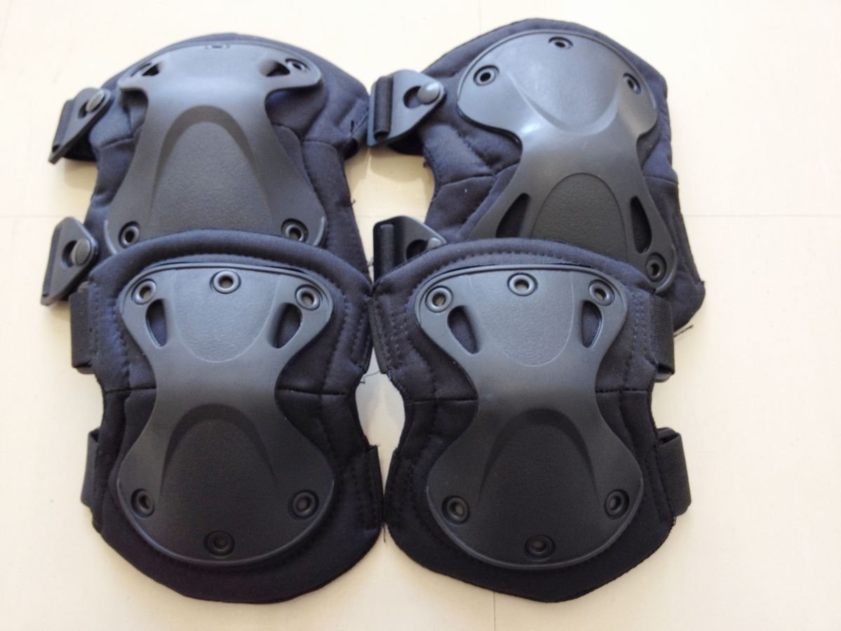 肘膝プロテクター エルボーパッド ニーパッド 黒エルボーパット ニーパットプロテクター 膝 肘 セット ひざパッド ひじパッド ブラック 黒 スケボー 自転車 ローラースケート インラインスケート サバイバルゲーム サバゲー