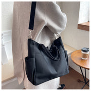 2WAY ショルダーバッグ トートバッグ 帆布 レディース 大容量 軽量 A4 手提げ 斜めがけ 肩掛け 通勤 通学 マザーズバッグ 旅行 ブラック 黒 ホワイト 白 デイリーユーズ