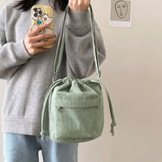ショルダーバッグ 巾着バッグ レディース 鞄 カバン コーデュロイ 肩掛け 斜め掛け きんちゃく ファスナーポケット おしゃれ かわいい カジュアル デイリー ナチュラル ガーリー お出かけ ポーチ 大人可愛い 女子 女性用
