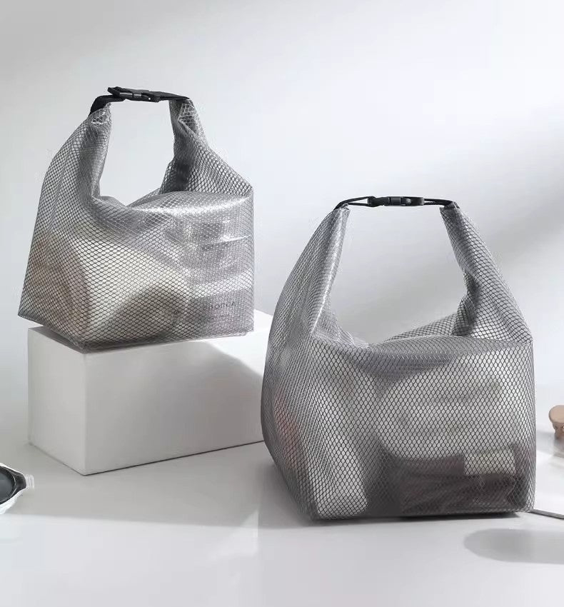 化粧ポーチ メイクポーチ コスメポーチ プールバッグ 洗面用品 防水 商品画像2