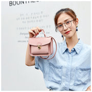 ショルダーバッグ ポシェット カバン レディース 女性用 ミニバッグ バック 鞄 2way スマホケース フェイクレザー 斜め掛け ショルダーベルト付き コンパクト ポケット おしゃれ かわいい お出掛け