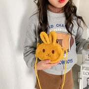 ポシェット ショルダーバッグ ミニバッグ キッズ 子ども用 子供用 女の子 鞄 かばん 小さめ コンパクト ウサギ ふわふわ もこもこ 刺繍 カーキ ホワイト ピンク かわいい キュート カジュアル ガーリー おしゃれ 秋 冬