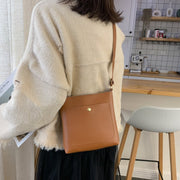 ミニショルダーバッグ レディース レザー調 軽量 大容量 小さめ スクエア かばん 小物入れ 斜めがけ 肩掛け カジュアル 旅行