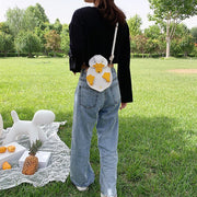 ポシェット ショルダーバッグ レディース 女性 鞄 カバン 小型 小さめ コンパクト チャック ジッパー マグネットボタン 磁石ボタン フェイクレザー アヒル 動物 アニマル 鳥 ホワイト イエロー ユニーク ポップ カジュアル かわいい キュート おしゃれ