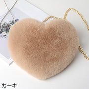 ショルダーバッグ レディース ふわふわフェイクファー チェーン ハート 無地 可愛い ミニ かばん 斜めがけ 肩掛け ファスナーポケット BAG カバン 鞄 小物収納 ミニショルダー 小さめ コンパクト チェーンストラップ グレー ブラック ピンク ベージュ かわいい おしゃれ ガーリー 旅行 デイリー 普段使い 女性 彼女 妻 友達 プレゼント ギフト 贈り物 誕生日 記念日 母の日