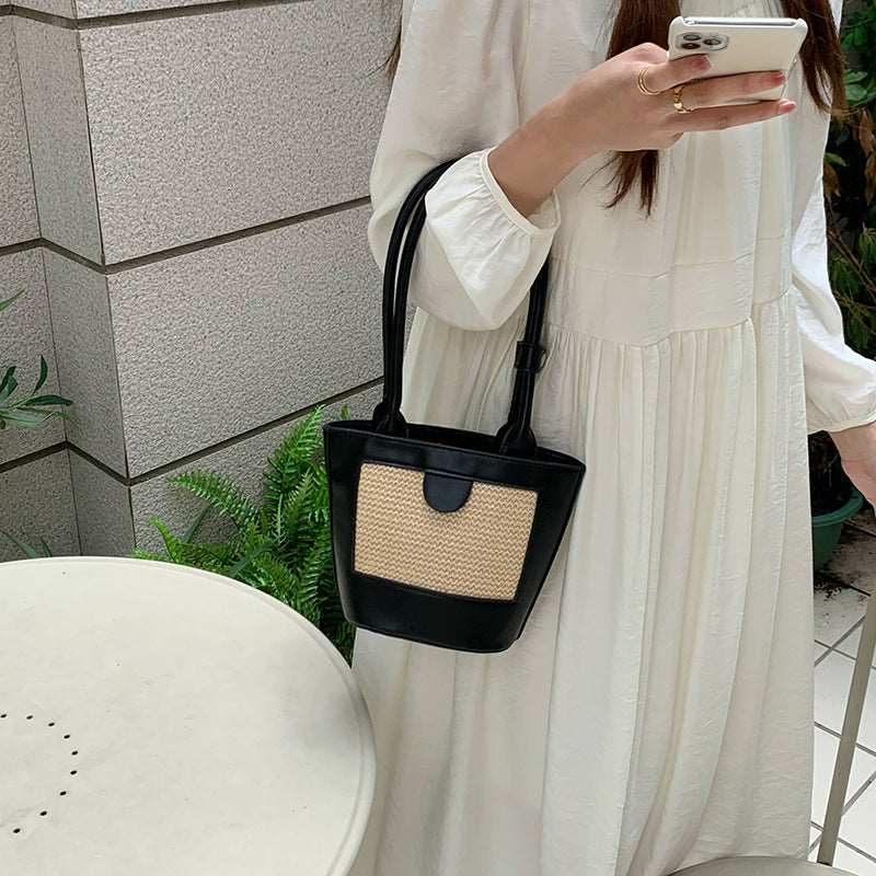 ショルダーバック かごバック レディース バック かばん 鞄 肩掛け 小さめ 無地 夏 サマーバック ファスナー トートバック