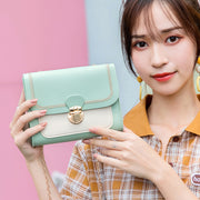 ショルダーバッグ ポシェット レディース 女性 肩掛け 斜め掛け 鞄 かばん 小さめ ミニバッグ スクエア型 チェーンベルト レザー調 シンプル おしゃれ 上品