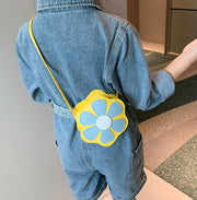 ポシェット ショルダーバッグ ミニバッグ キッズ 子供 女の子 鞄 カバン 肩掛け 斜め掛け フラワー 花 コンパクト 小さめ かわいい キュート ナチュラル おしゃれ ガーリー お出かけ