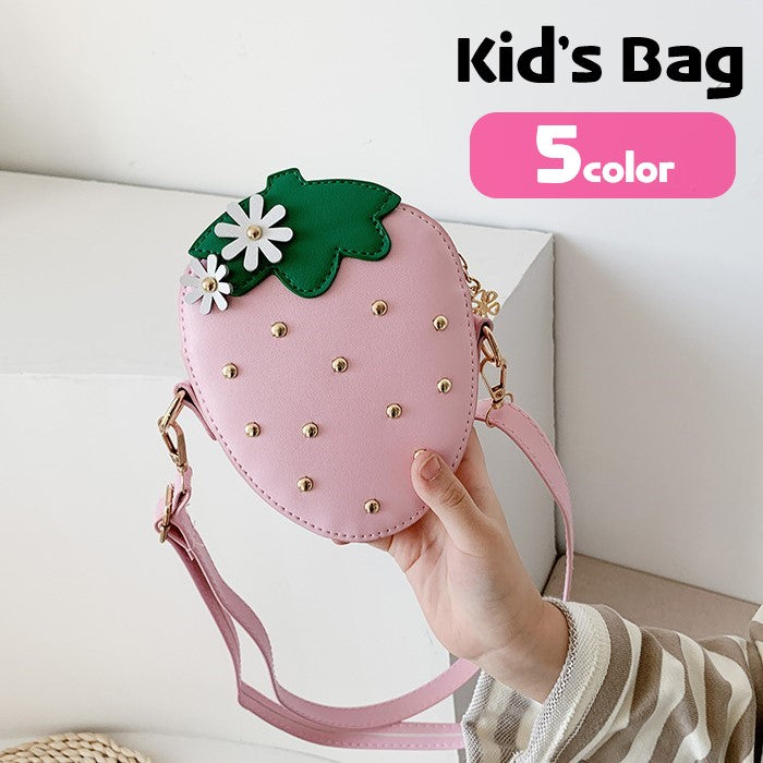 ポシェット ショルダーバッグ キッズ 子ども用 子供用 女の子 男の子 鞄 かばん 小型 小さめ コンパクト イチゴ 苺 フェイクレザー チャック ジッパー ナスカン レッド ピンク ブラック ポップ カジュアル かわいい キュート おしゃれ