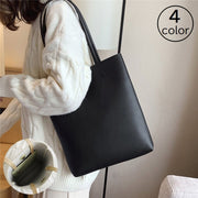 トートバッグ レディース 女性 婦人 鞄 カバン かばん ショルダーバッグ 手提げ 肩掛け 縦型 フェイクレザー マグネットボタン 内ポケット ファスナー 無地 ブラック ホワイト シンプル おしゃれ かわいい 普段使い 通勤 通学 レザー調