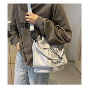 2wayバッグ ショルダーバッグ ハンドバッグ レディース 軽量 シンプル バッグ 斜め掛け 肩掛け 手持ち かわいい おしゃれ カジュアル 長さ調整可能 女性 婦人 鞄 カバン ブラック 黒 ホワイト 白