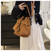 2wayバッグ ショルダーバッグ ハンドバッグ レディース 軽量 シンプル バッグ 斜め掛け 肩掛け 手持ち かわいい おしゃれ カジュアル 長さ調整可能 女性 婦人 鞄 カバン ブラック 黒 ホワイト 白
