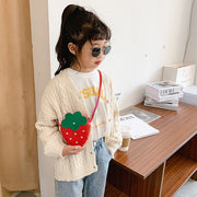 ポシェット ショルダーバッグ キッズ 子ども用 子供用 女の子 男の子 鞄 カバン チャック ファスナー イチゴ型 苺型 フルーツモチーフ 果物モチーフ フェイクレザー レッド ピンク グリーン イエロー カジュアル ポップ 可愛い キュート ガーリー おしゃれ