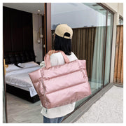2wayバッグ トートバッグ ショルダーバッグ ヨガバッグ 鞄 レディース 女性用 カバン キルティング 大容量 肩掛け 斜め掛け 手提げ ファスナー 乾湿分離ポケット付き 防水 旅行 フィットネス ジム スポーツ トラベル