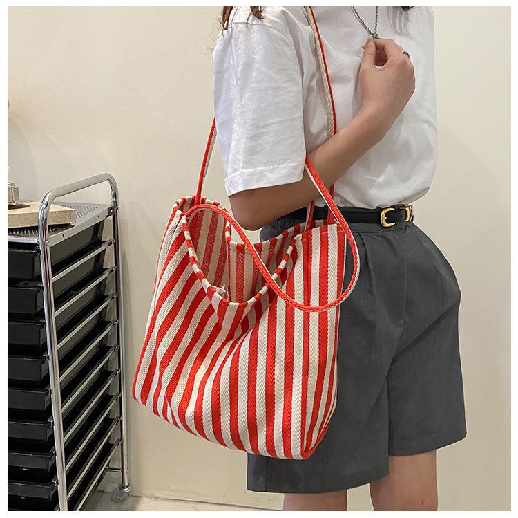 トートバッグ レディース 女性 カバン キャンバス 縦型 商品画像4