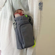 ミニショルダーバッグ レディース メンズ 男女兼用 巾着式 ファスナーポケット 鞄 カバン 斜めがけ 肩掛け ミニバッグ 水筒ケース ボトルバッグ スマホ入れ カジュアル デイリー お出かけ 旅行 アウトドア 女性用 男性用