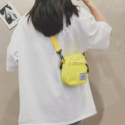 ポシェット ポーチ ミニショルダーバッグ レディース キッズ 女の子 斜めがけ 肩掛け 軽量 大容量 小物収納 ロゴ おしゃれ