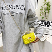 ミニショルダーバッグ ポシェット 小さめ 斜め掛け 肩掛け ミニバッグ レディース キッズ 女性 女の子 婦人用 チェーンバッグ キルティング調 光沢 シリコン 鞄 かばん フェイクパール 単色 おしゃれ かわいい お出かけ