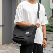 ショルダーバッグ 男女兼用 斜めがけバッグ カバン 鞄 メンズ レディース マジック テープ ポケット 多収納 大容量 カジュアル 無地 シンプル アウトドア スポーツ