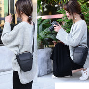 カメラバッグ 一眼レフ用 カメラケース ショルダーストラップ付 ファスナー ハンドストラップ 持ち手付き 肩掛け カメラ収納 レンズ収納 持ち運び シンプル ベーシック ブラック 黒