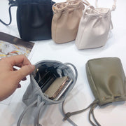 ショルダーバッグ 巾着 レディース 女性 婦人 バッグ 鞄 カバン 肩掛け フェイクレザー かわいい おしゃれ 斜め掛け