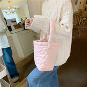 ミニトートバッグ 手提げかばん レディース 肩掛け ハンドバッグ 鞄 キルティング 花柄 立体感 ふっくら お買い物 女性用 シンプル 可愛い 外出 お出掛け 普段使い デイリー