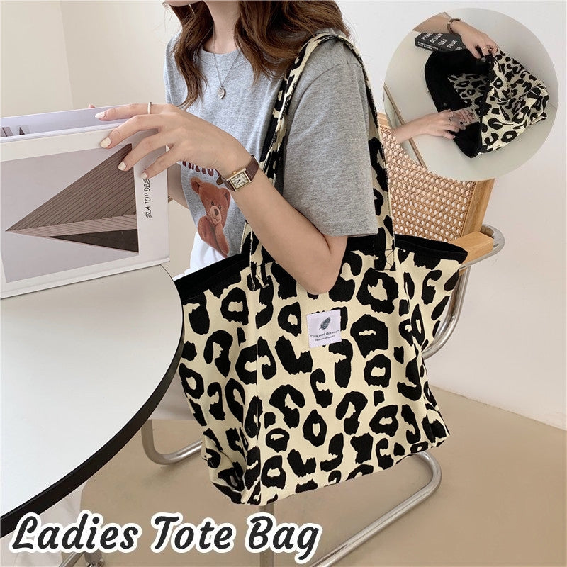 トートバッグ ショルダーバッグ レディース 女性 婦人 鞄 かばん 手提げ 肩掛け アニマル ヒョウ柄 スナップボタン 内側ポケット 大容量 カジュアル お洒落 きれいめ 上品 実用的 普段使い お出かけ 旅行
