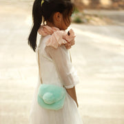 ショルダーバッグ ポシェット 斜め掛け 肩掛け ミニバッグ キッズ 子供 女の子 ふわふわ もこもこ リボン マジック テープ 鞄 かばん おしゃれ かわいい お出かけ