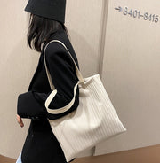 トートバッグ 手提げかばん レディース 女性 カバン コーデュロイ ファスナー ボタン 無地 単色 シンプル お洒落 肩さげ お出かけ 普段使い スクエア 鞄 かばん 婦人用