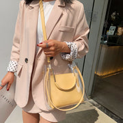 ショルダーバッグ ハンドバッグ クリアバッグ 2way レディース 女性用 鞄 カバン 透明 レザー調 フェイクレザー 手提げ 肩掛け 斜め掛け おしゃれ かわいい お出かけ カジュアル