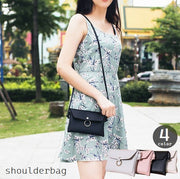 ショルダーバッグ レディース 女性用 かばん 鞄 肩掛け レザー調 スクエア 四角 マグネットボタン コンパクト シンプル おしゃれ