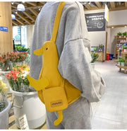 ボディバッグ ショルダーバッグ ワンショルダー レディース アヒル あひる 家鴨 おしゃれ かわいい ユニーク キュート アニマル 動物 目立つ 面白 肩掛け 斜め掛け カジュアル デイリー インパクト 存在感 お出かけ 女性用