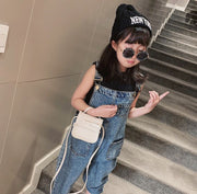 ショルダーバッグ キッズ レディース 斜めがけ 子供 ミニサイズ コンパクト 小さめ ポシェット レザー調 かわいい キュート リボン結び カジュアル おしゃれ ミニバッグ 鞄 かばん カバン ミニ ショルダー お出かけ