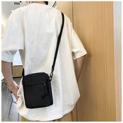 ショルダーバッグ メンズ レディース 男性 女性 バッグ 鞄 カバン 肩掛け オックスフォード 無地 単色 シンプル カジュアル かわいい おしゃれ お出かけ 斜め掛け