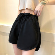 ショートパンツ 短パン レディース 女性 婦人 ズボン パンツ ボトムス ポケット付き ウエストゴム 無地 黒 白 青 単色 シンプル かわいい 可愛い 部屋着 お出かけシーン 夏