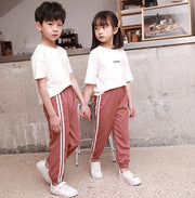 ズボン 子供 キッズ ジュニア 男の子 女の子 ボトムス 長ズボン パンツ ジョガーパンツ ジャージ スポーツ カジュアル ダブルライン サイド カラバリ豊富 シンプル 無地 おしゃれ ブラック