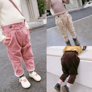 ハイウエストパンツ デザインパンツ コーデュロイ 裏起毛 長ズボン ロングパンツ 子供用 キッズ ボトムス ウエストゴム ポケット 防寒 寒さ対策 暖かい あったかい ぬくぬく 冬 シンプル 無地 単色 ソリッドカラー おしゃれ 可愛い かわいい 女の子 男の子 女児 男児 子供服 子ども服 こども服