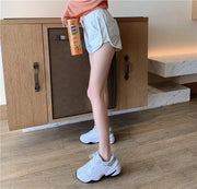 ショートパンツ 短パン レディース ボトムス 大きいサイズ 女性 婦人用 スポーティー フィットネス スポーツ ルームウェア 普段使い カジュアル ウエストゴム 紐 サイドポケット シンプル 単色 無地