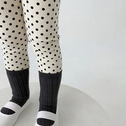 ロングパンツ レギンスパンツ 子供用 キッズ ベビー ジュニア 女の子 男の子 ボトムス 長ズボン ノーマル 裏起毛 ヒョウ柄 ドット チェック レザー調 おしゃれ カジュアル レギパン 暖かい あったか 防寒 普段使い おでかけ 通園 通学 着回し力