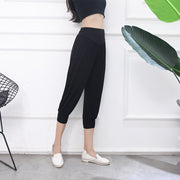 クロップドパンツ サルエルパンツ ヨガパンツ 七分丈 レディース 女性 婦人 ボトムス 大きいサイズ ゆったり ハイウエスト ウエストゴム ギャザー 単色 無地 フィットネス ルームウェア 体型カバー おしゃれ カジュアル シンプル 部屋着 運動 黒 紫 灰 ローズ