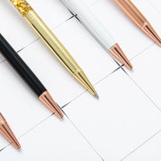 ボールペン 文房具 文具 筆記用具 ステーショナリー ペン リボン ビーズ入り キラキラ かわいい ゴージャス 華やか おしゃれ きれいめ オフィス 学校 事務用品 プレゼント ギフト ローズゴールド 金色 銀色 ピンク 白 黒 グラデーションカラー