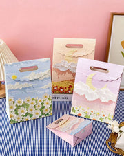 ギフトバッグ 紙袋 ペーパーバッグ 手提げ紙袋 ファッションバッグ 立体 花 雲 月 プレゼント 上品 高級感 ラッピング おしゃれ かわいい