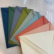 封筒 レター用品 手紙用品 紙物雑貨 文房具 横長 長方形 レース模様 無地 ブルー ピンク オフホワイト フェミニン ガーリー エレガント 可愛い キュート おしゃれ