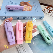 消しゴム スライド式 スティック型 カッター型 カラー 色付き かわいい キッズ 子供 大人 文房具 文具 便利 青 ピンク 日用品