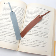 ブックマーク 2個組 ブックマーカー ページマーカー しおり 栞 レザー風 ロング 長い 無地 ストラップ付き 読書 シンプル