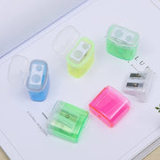 鉛筆削り 手動 2穴 蓋付き ミニ 文房具 文具 ステーショナリー えんぴつ削り コンパクト 小型 持ち運び フタ付き 定番 学校 オフィス