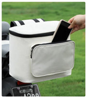 ヘルメット収納バッグ バイク用品 背もたれ 収納ボックス 小物収納 バッグ収納 盗難防止対策 防水 ジッパー 保管 荷物入れ ヘルメット入れ バイクアクセサリー オートバイ 電動スクーター シンプル