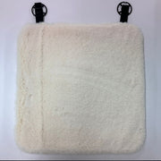 カークッション 単品 カーシート 自動車 車内用品 座布団 ストラップ付 ふかふか あったか 座り心地抜群 シンプル 無地 カー用品